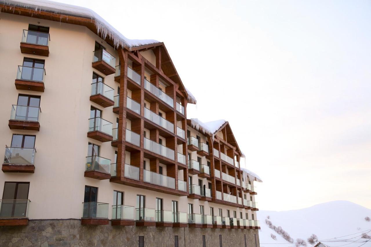 Tedy'S Apartments In New Gudauri Exterior photo